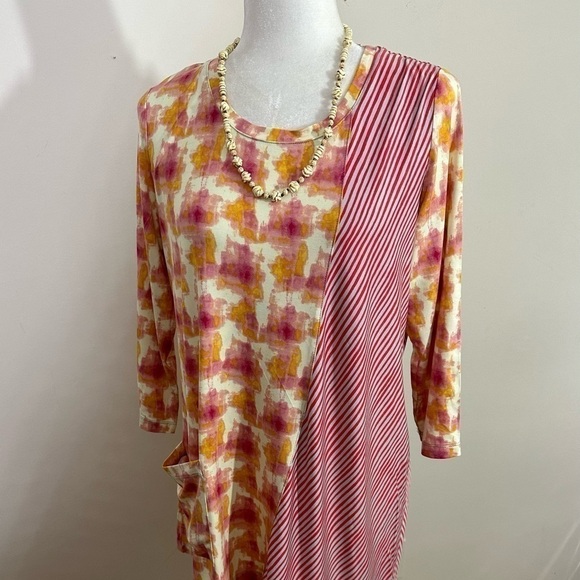 LOGO by Lori Goldstein sz med tunic mixed.media - Picture 1 of 14